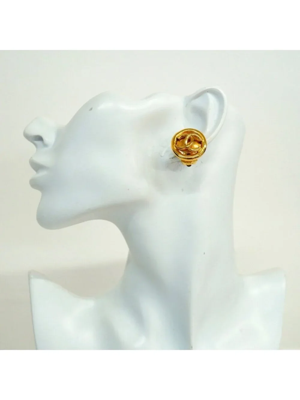 Chanel Earrings Vintage CC Logo Round